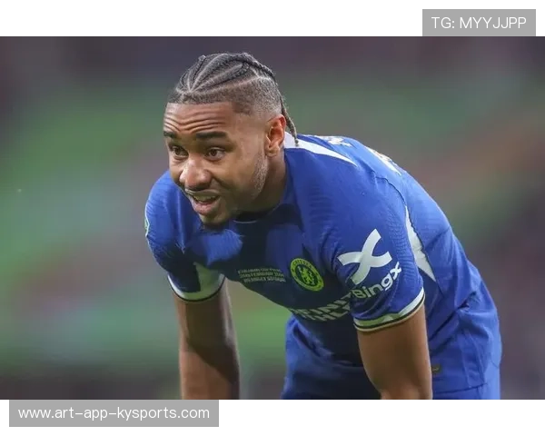 切尔西反击线路十分明确，恩昆库带球长驱直入形成威胁